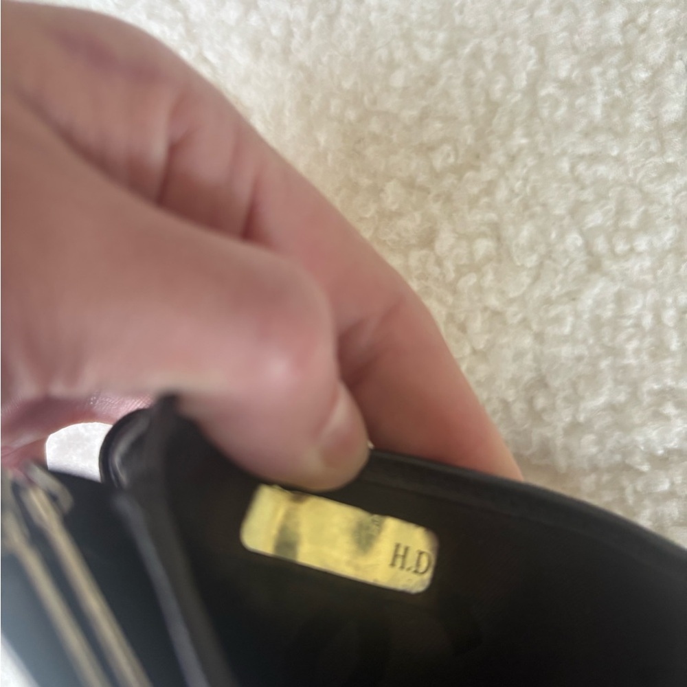 Vintage CHANEL Black Quilted Kisslock Leather Wallet - Picture 14 of 15